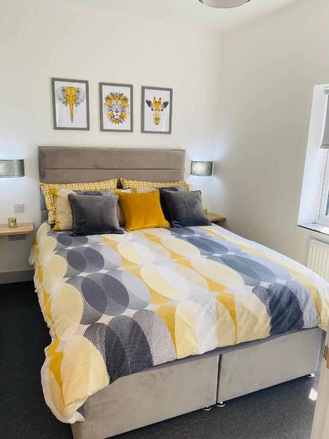 Lees Lookout Holt ,2 Bedroom Luxury Apartment With Private Parking Екстериор снимка